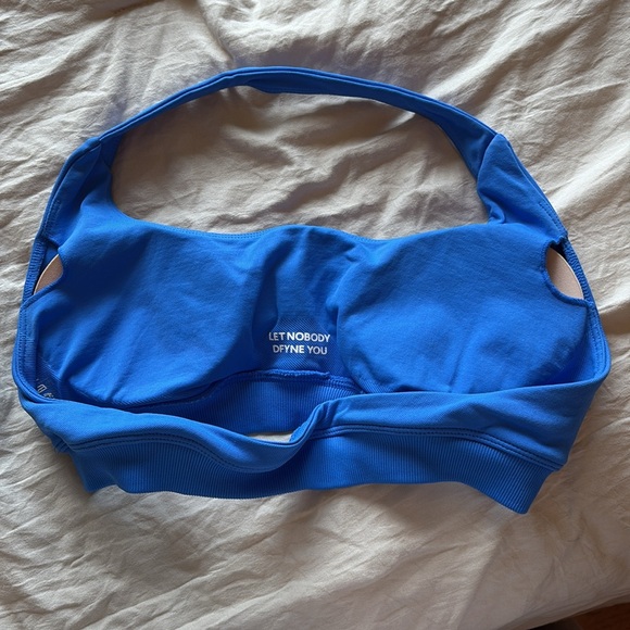 Dfyne Impact Electric Blue sports bra - Picture 2 of 3